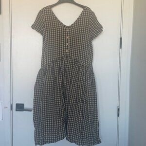 VOLUME-3 oversized linen dress with short sleeves - Not Perfect Linen